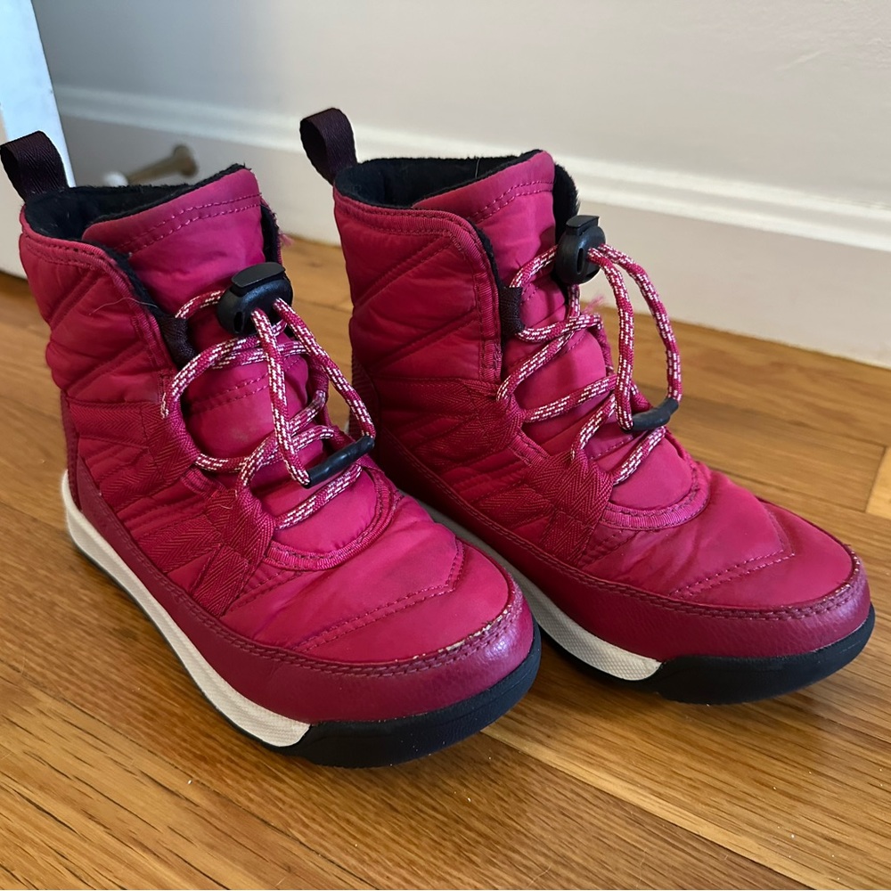 Sorel Kids Magenta/Pink Insulated Snow Boots size 13